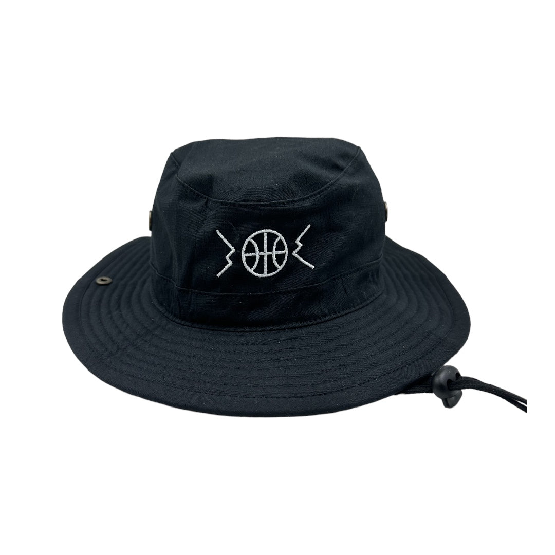 PAU 3x3 chapeau