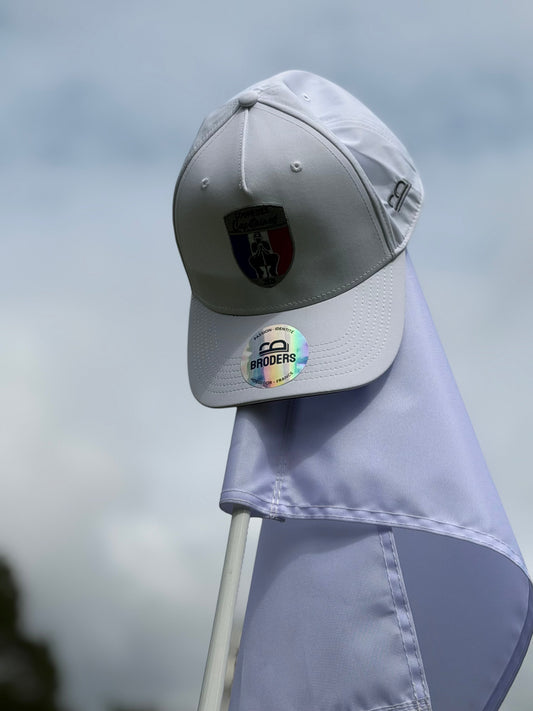 Comment créer une casquette personnalisée pour son club ? Les 7 erreurs à éviter